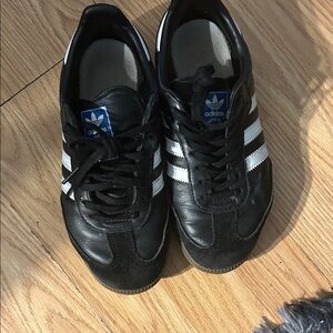 Womens Black and White Classic Sneakers